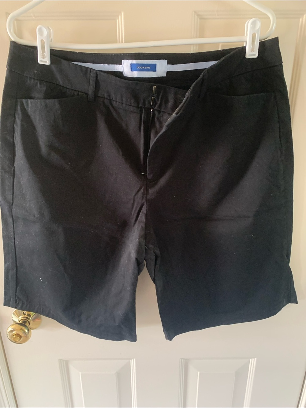 Dockers Women’s Black Casual Cotton-Blend Shorts